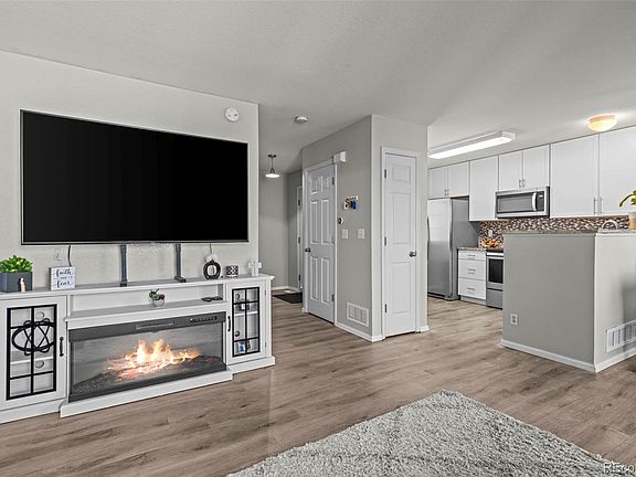 5th image of 2289 E 103rd Avenue