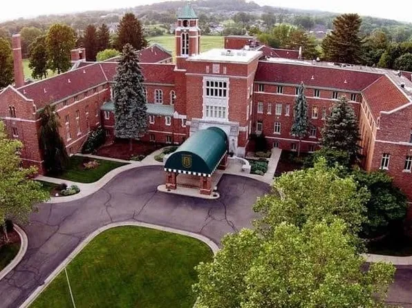 4191 Glenmoor Rd NW APT 3, Canton, OH 44718