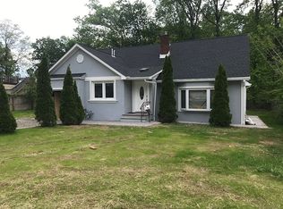 249 Middlesex Ave, Iselin, NJ 08830