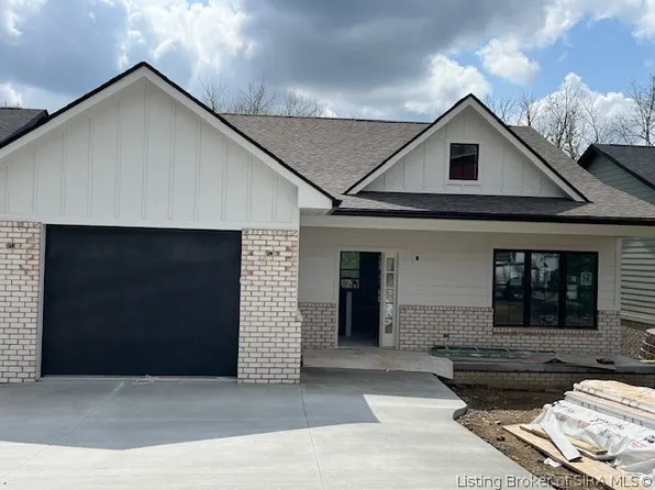 1014 E First Street, Madison, IN 47250