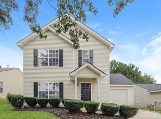 2918 Fairglen Rd, Charlotte, NC 28269