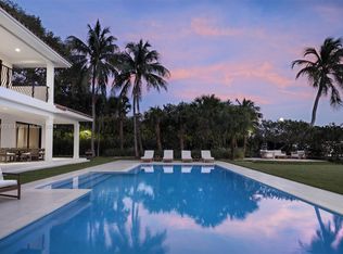 2770 Sunset Dr, Miami Beach, FL 33140