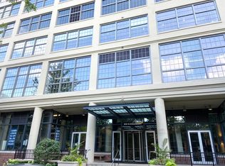 900 N Kingsbury St APT 904, Chicago, IL 60610