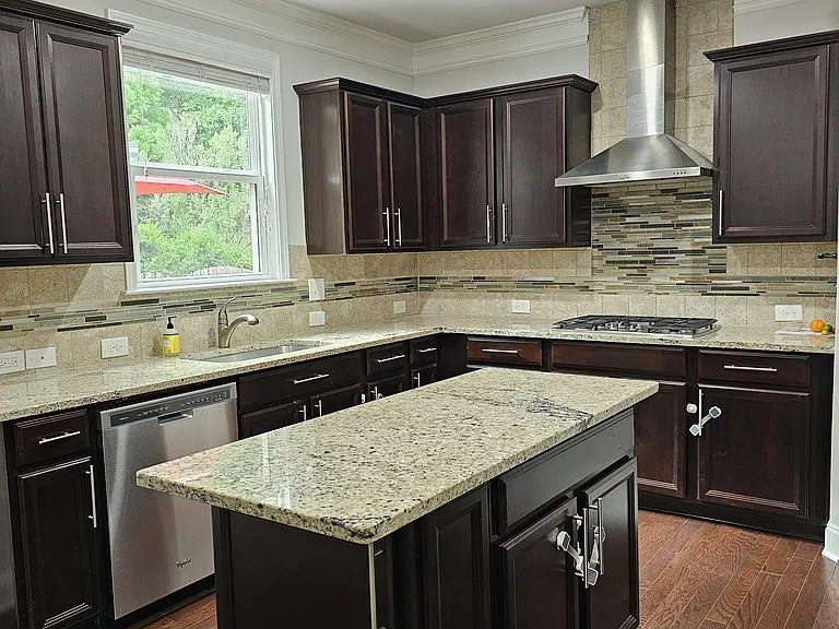 3735 Jardine Ln — Photo 12