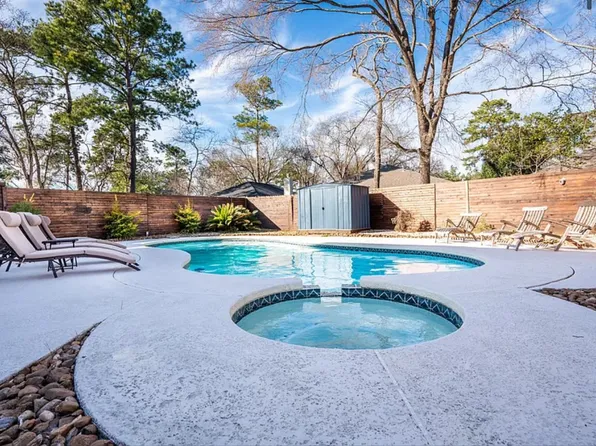 5006 Deer Point Dr, Spring, TX 77389