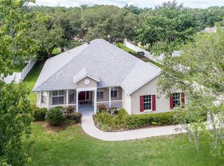 19638 Spring Oak Dr, Eustis, FL 32736