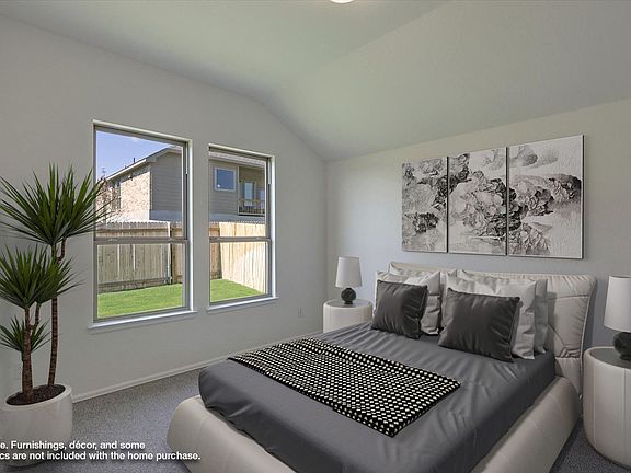 4th image of 2515 Oxford Ridge