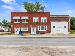 102 W Main St, Tallula, IL 62688
