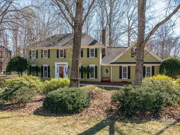 4301 Old Forge Dr, Gastonia, NC 28056