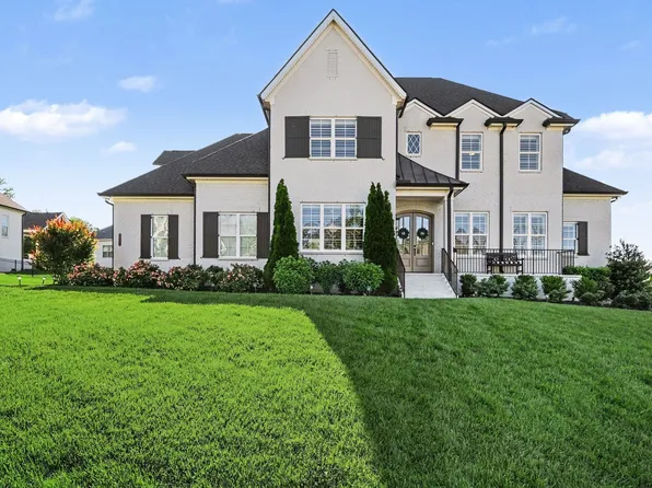 1111 Lusitano Ct, Nolensville, TN 37135