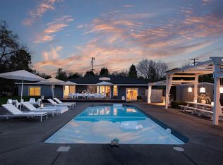 526 Duer Rd, Sebastopol, CA 95472