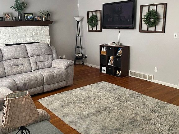 5th image of 803 Belaire Ave