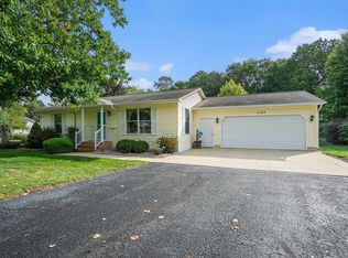 1107 Elm St, Three Rivers, MI 49093