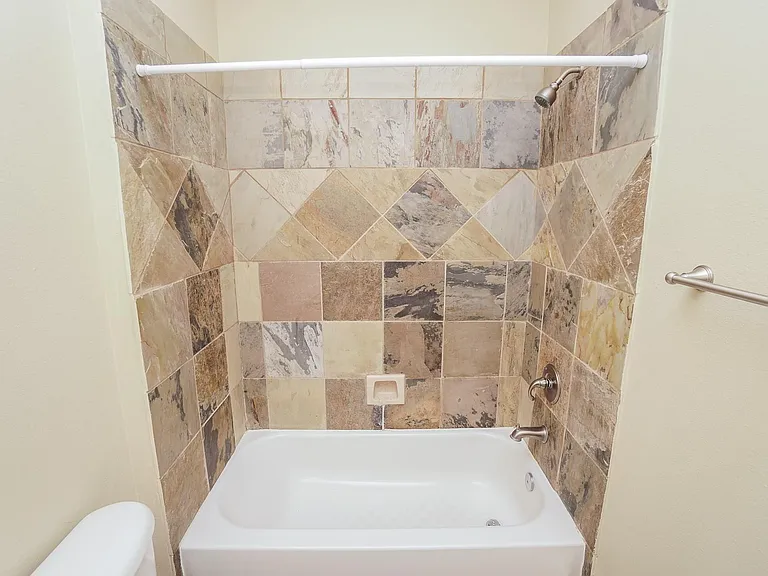 5730 Kansas St #B — Photo 30