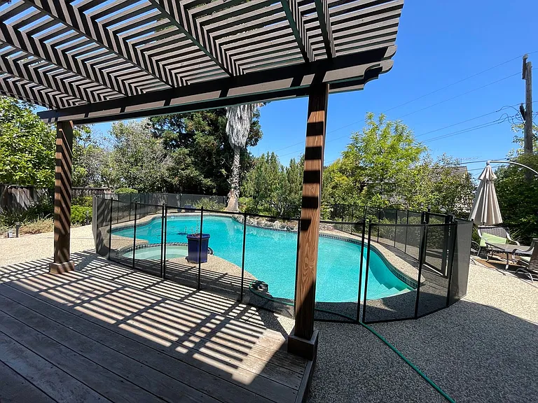 10434 Alicia Ct — Photo 24