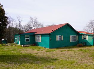 1070 Farm Rd, Newport, TN 37821