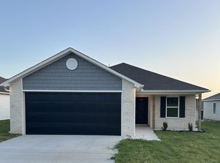 90 Nona Ruth Ln, Cabot, AR 72023