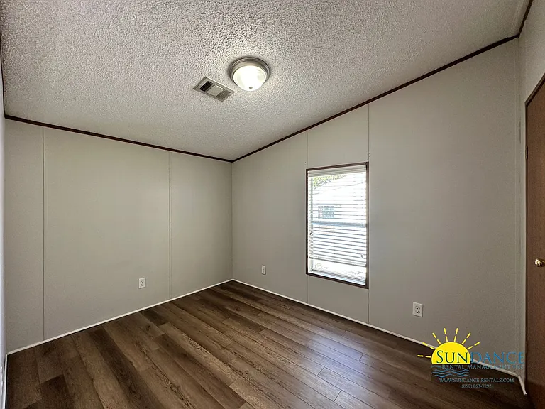 208 Casper Dr #4 — Photo 14