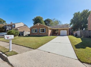 4 Prestwick Way, Hampton, VA 23669