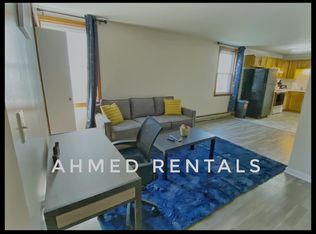 593 Main St APT 1, Westbrook, ME 04092