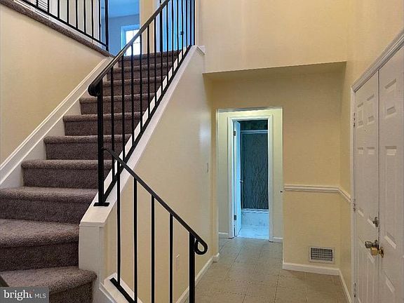 2nd image of 3600 Felmore Ct