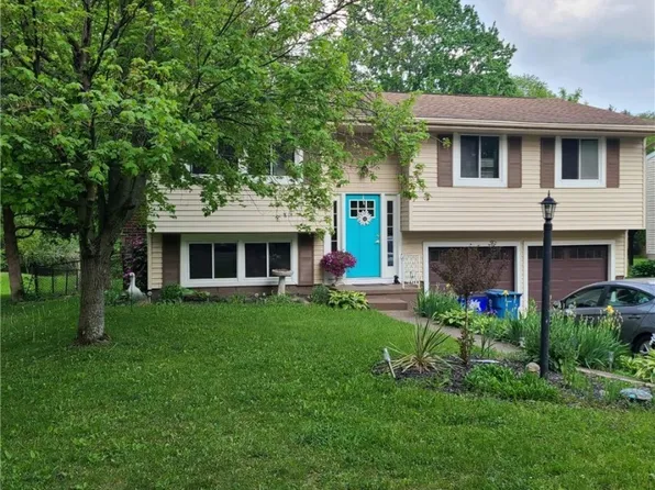 1085 Erin Dr, Kent, OH 44240