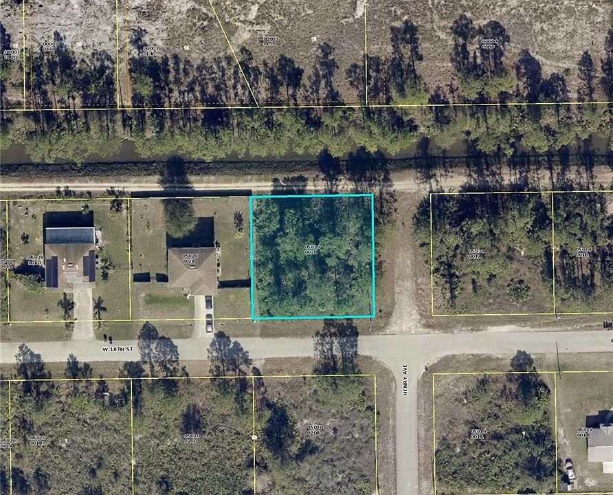 1st image of 600 W 18th ST