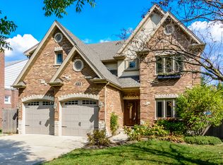 619 S Berkley Ave, Elmhurst, IL