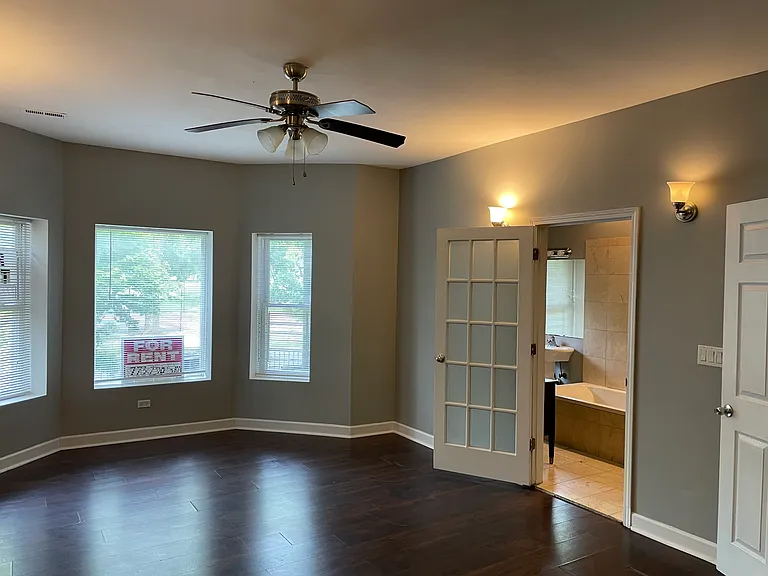 5924 S King Dr #1 — Photo 20
