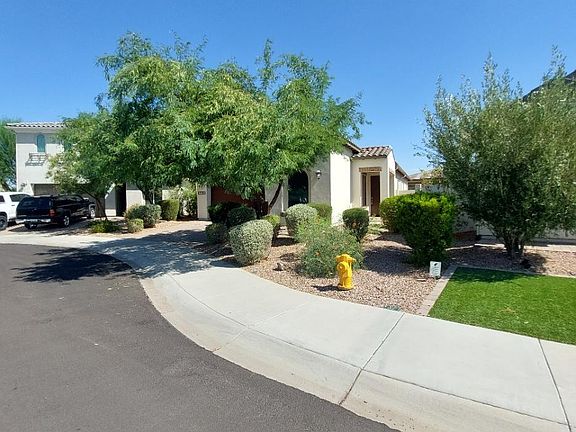 3rd image of 12150 W Mazatzal Dr