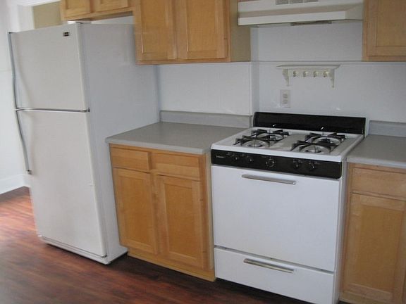 5th image of 1532 Burney Ln