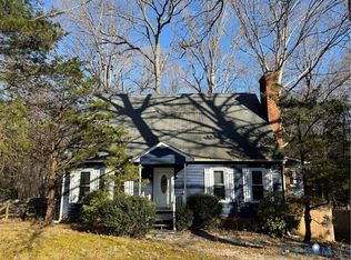 1607 Pinchot St, North Chesterfield, VA 23235