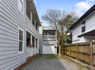 212 Margaret St, Neptune Beach, FL 32266