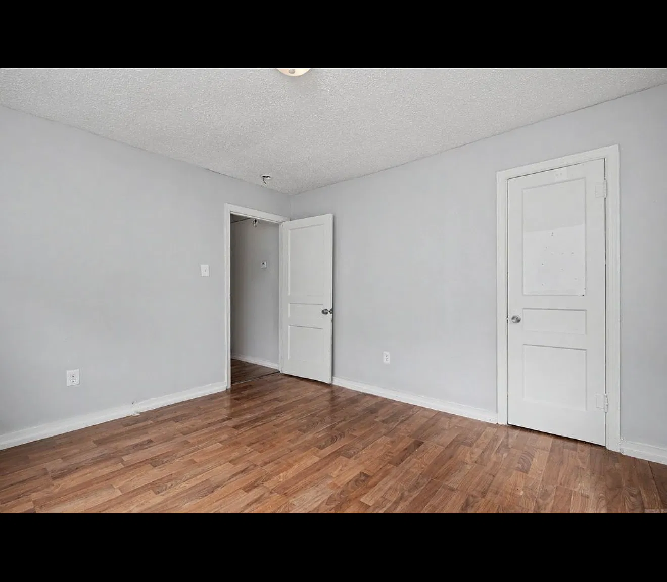 2 bed, 760 sqft, $1,000 — Photo 1