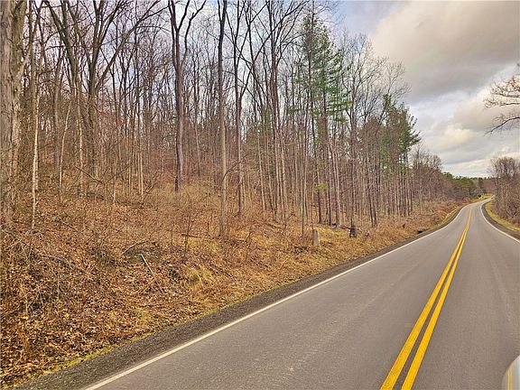 3rd image of 2130 Guyanoga Rd