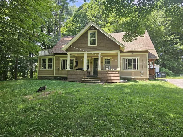 88 Briggs Hill Rd, Charlestown, NH 03603