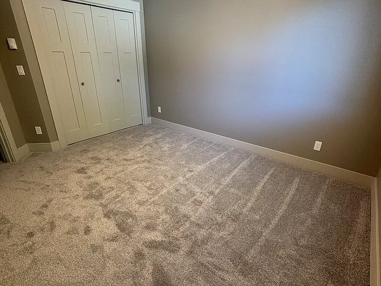 Seven Oaks Luxury Duplexes — Photo 75
