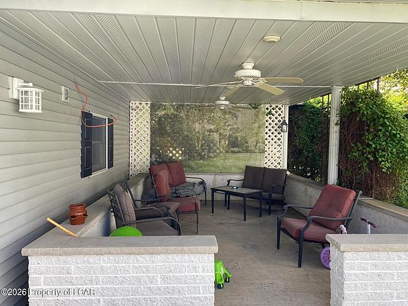 5th image of 718 Ingham St