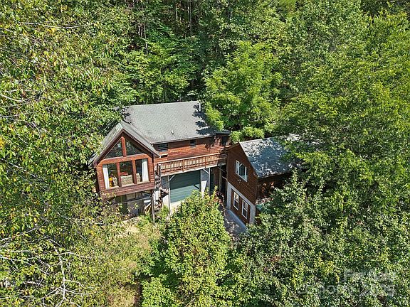2nd image of 139 Forest Hills Rd