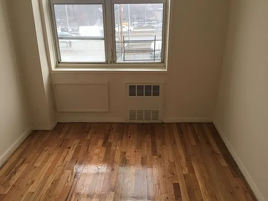 Rented by First Executive Realty Inc | media 9