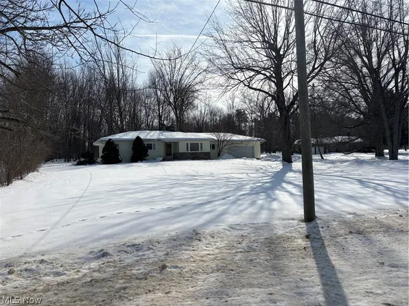 2806 Austinburg Rd, Ashtabula, OH 44004