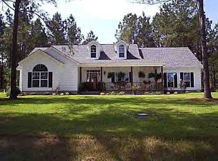 2440 Baymeadows Dr W, Douglas, GA 31535
