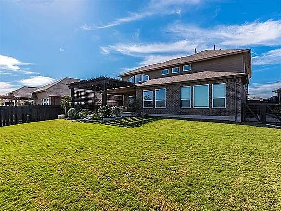 307 Orchard Hill Trl — Photo 21