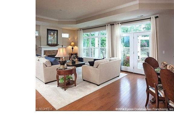 2nd image of 4041 Coventry Ln