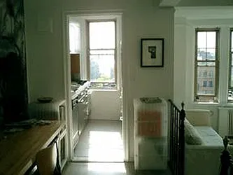 Rented by Domus Realty