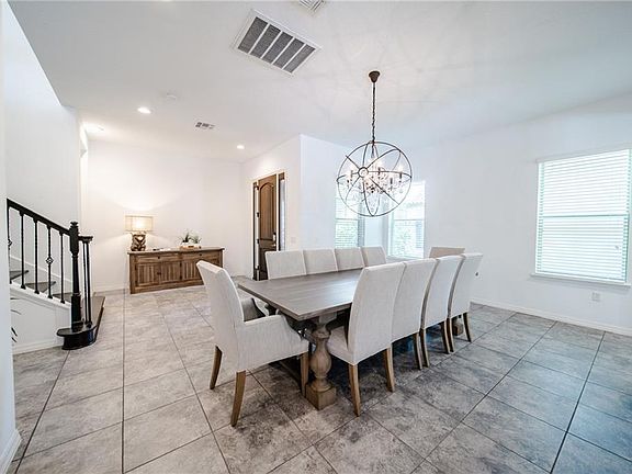 5th image of 9363 Trinana Cir