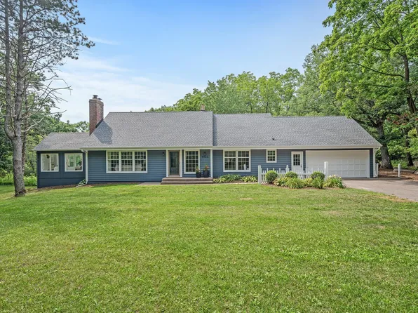 9426 Lansing Ave N, Stillwater, MN 55082