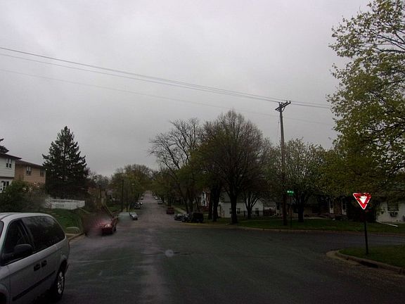 4th image of 500 10th Ave S