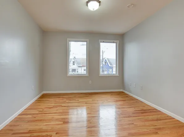 38 Court House Place image 15 of 15