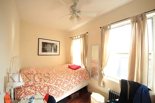 Rented by Kings Court Real Estate | media 12